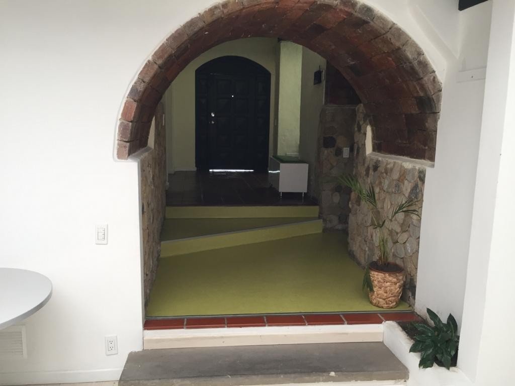 Casa En Arriendo - Santa Barbara, Bogota