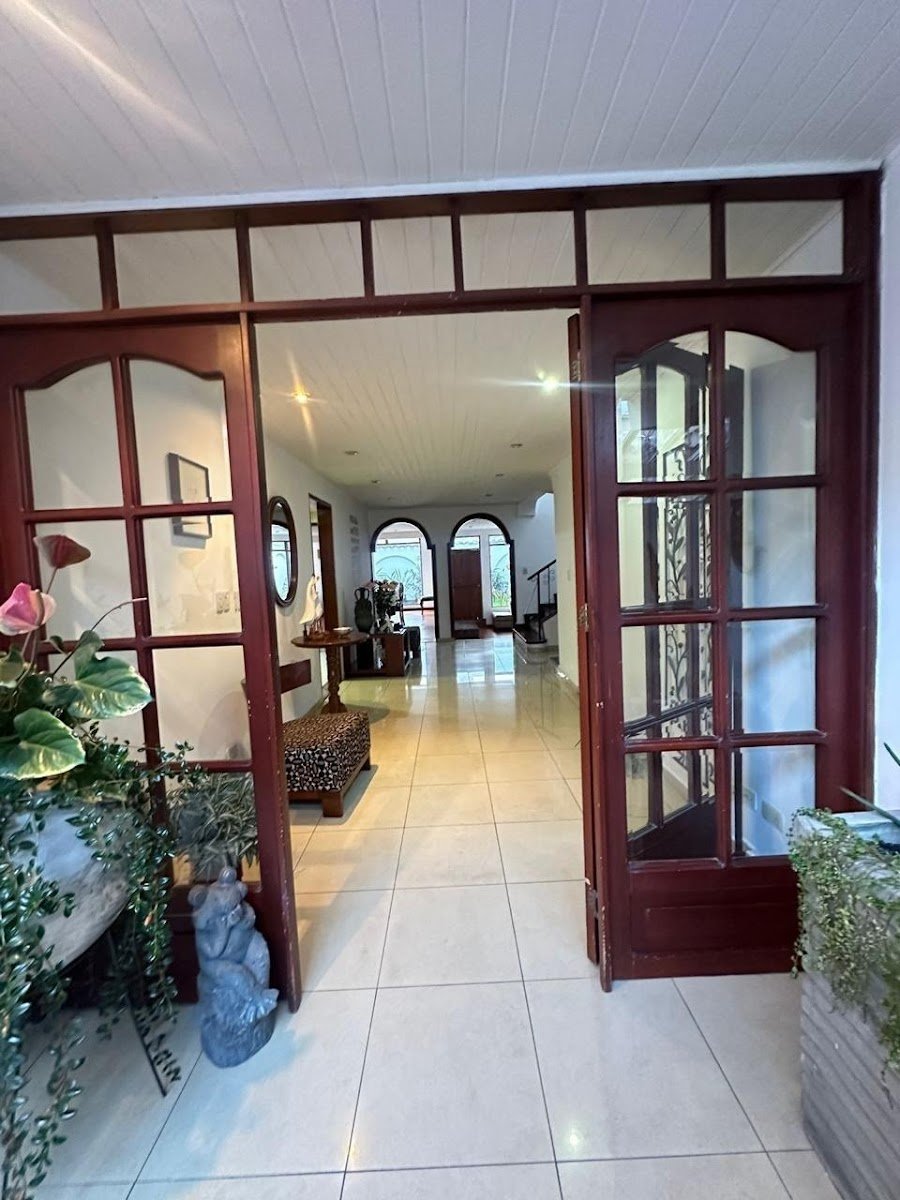 Casa En Arriendo - Santa Barbara Alta, Bogota