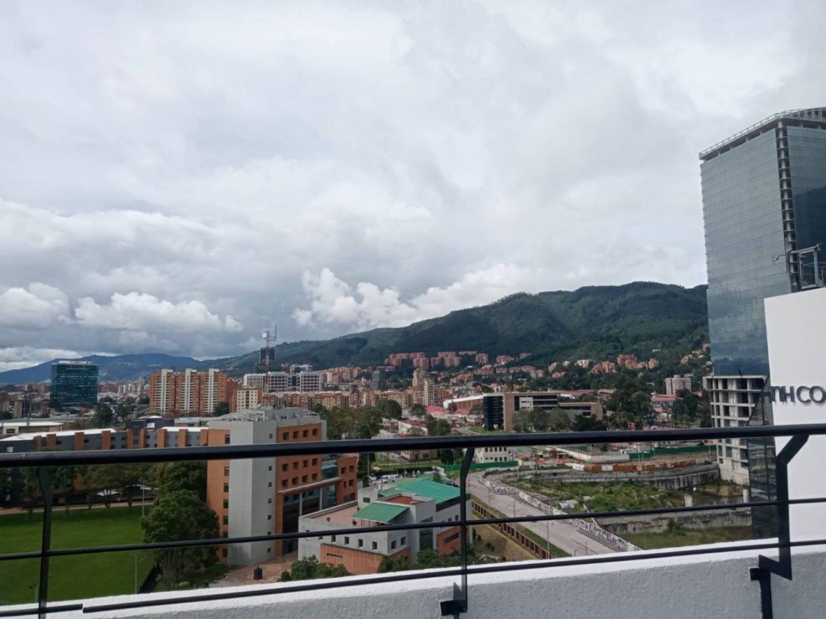 Oficina En Arriendo - Chico Navarra, Bogota