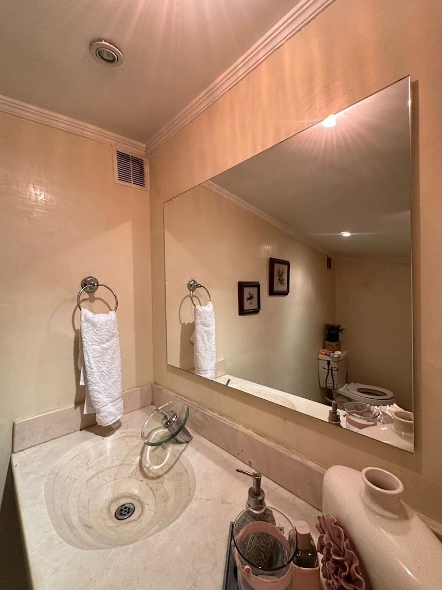 Casa En Arriendo - Santa Barbara Oriental, Bogota