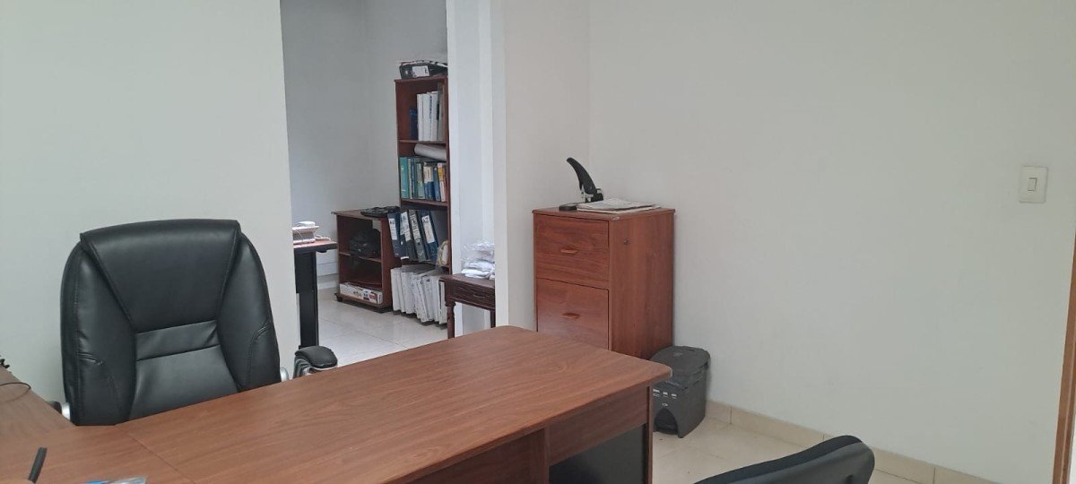 Casa En Arriendo - Batan, Bogota