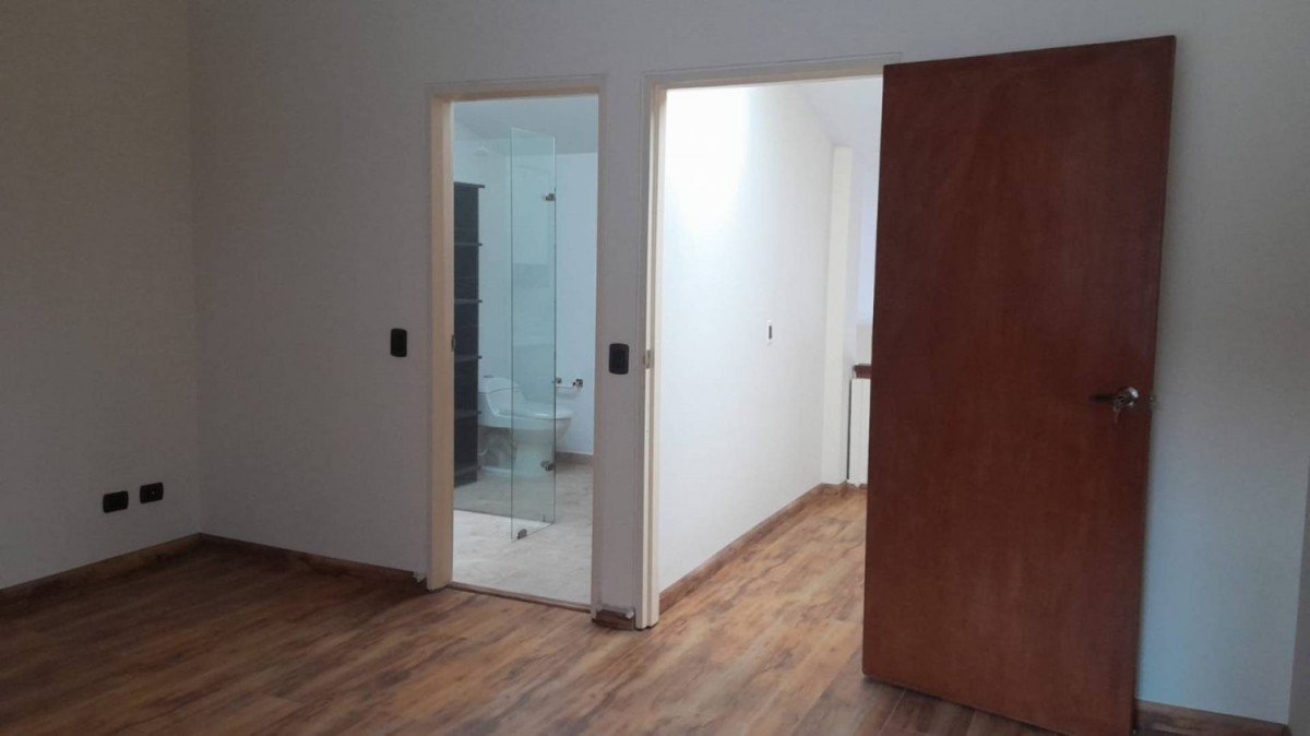 Casa En Arriendo - Rincon Del Chico, Bogota