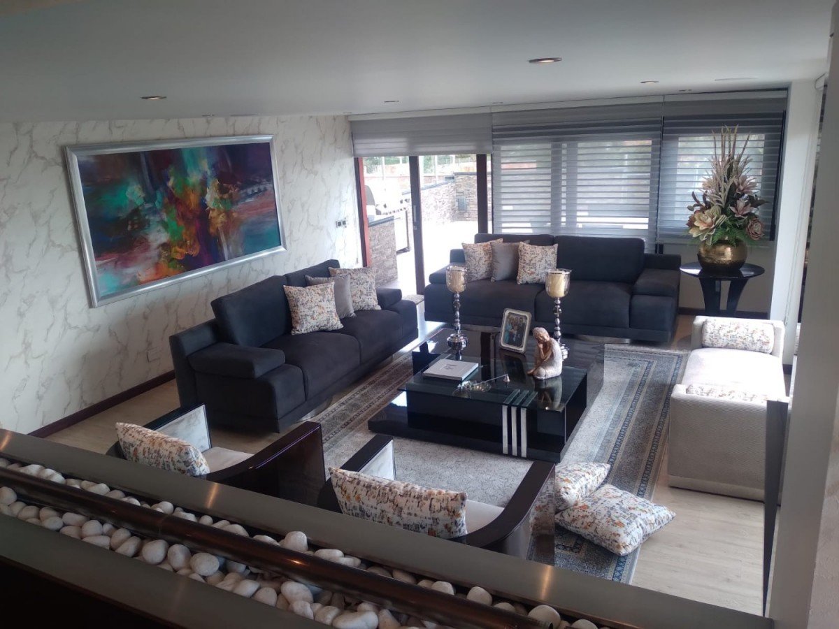 Casa En Arriendo - Bosque De Pinos, Bogota