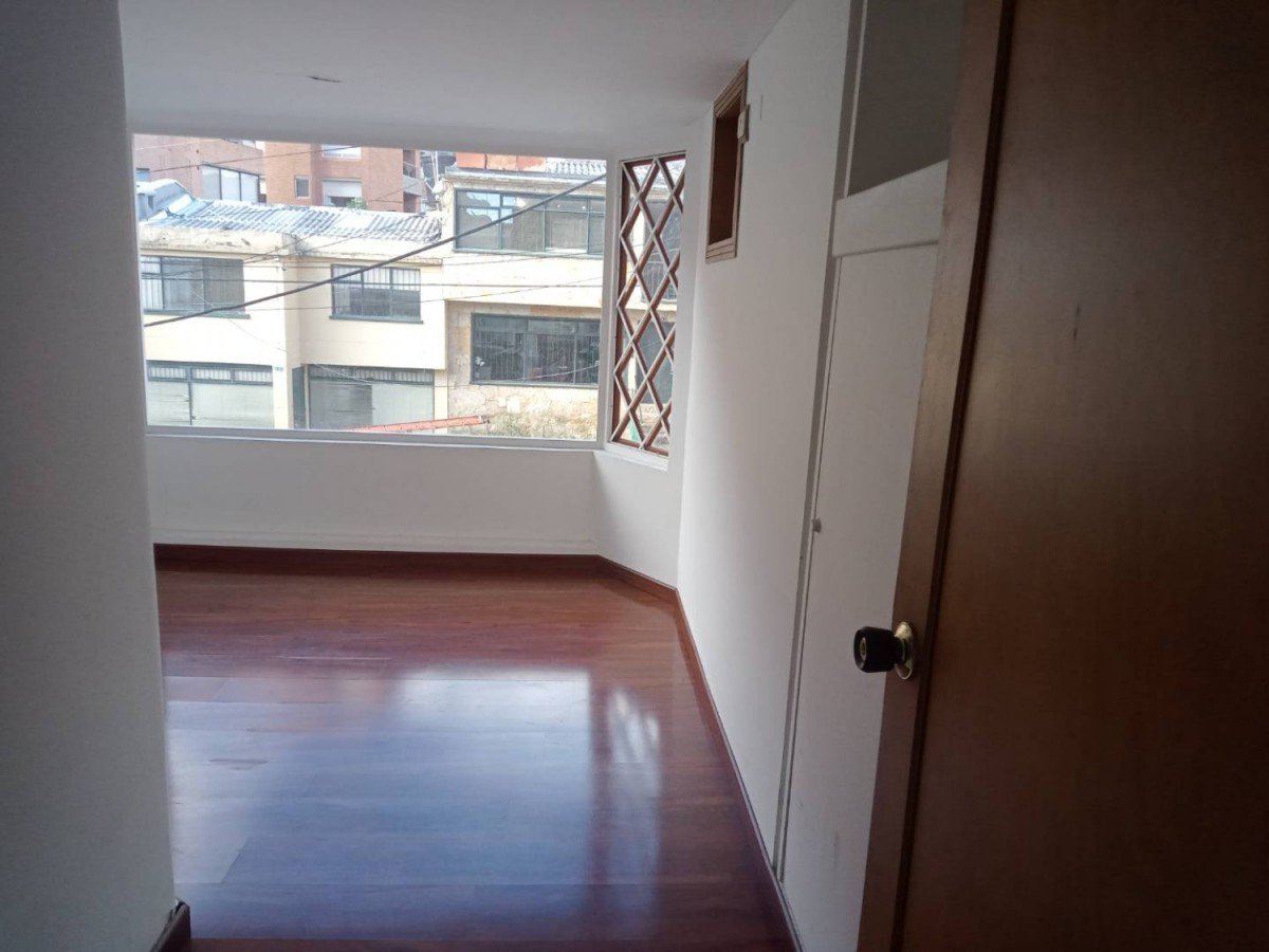Casa En Arriendo - Los Rosales, Bogota