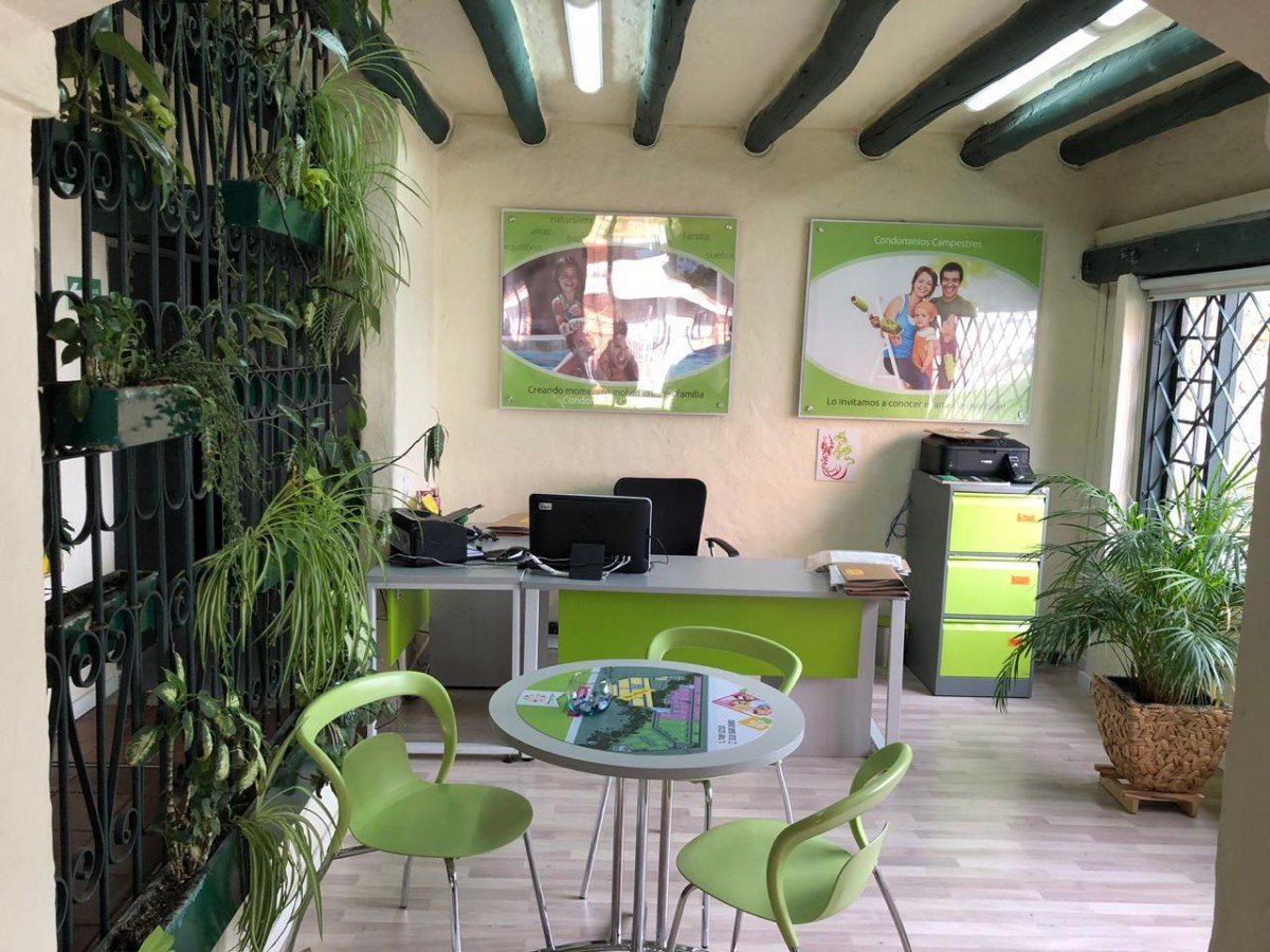 Casa En Arriendo - Santa Barbara, Bogota