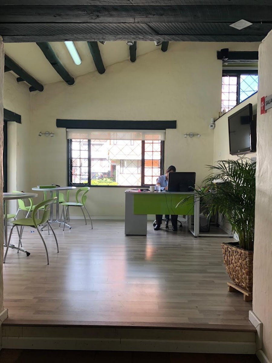 Casa En Arriendo - Santa Barbara, Bogota