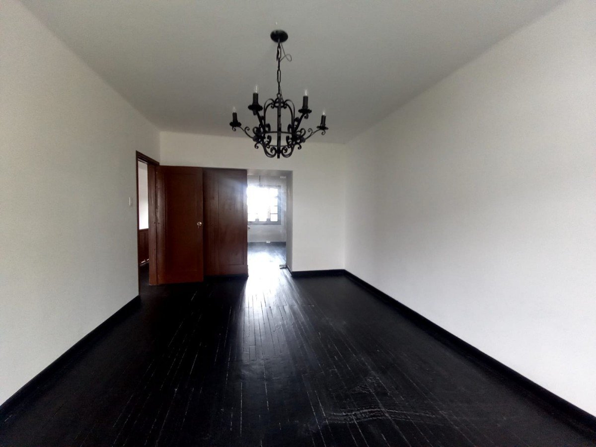 Casa En Arriendo - Marly, Bogota