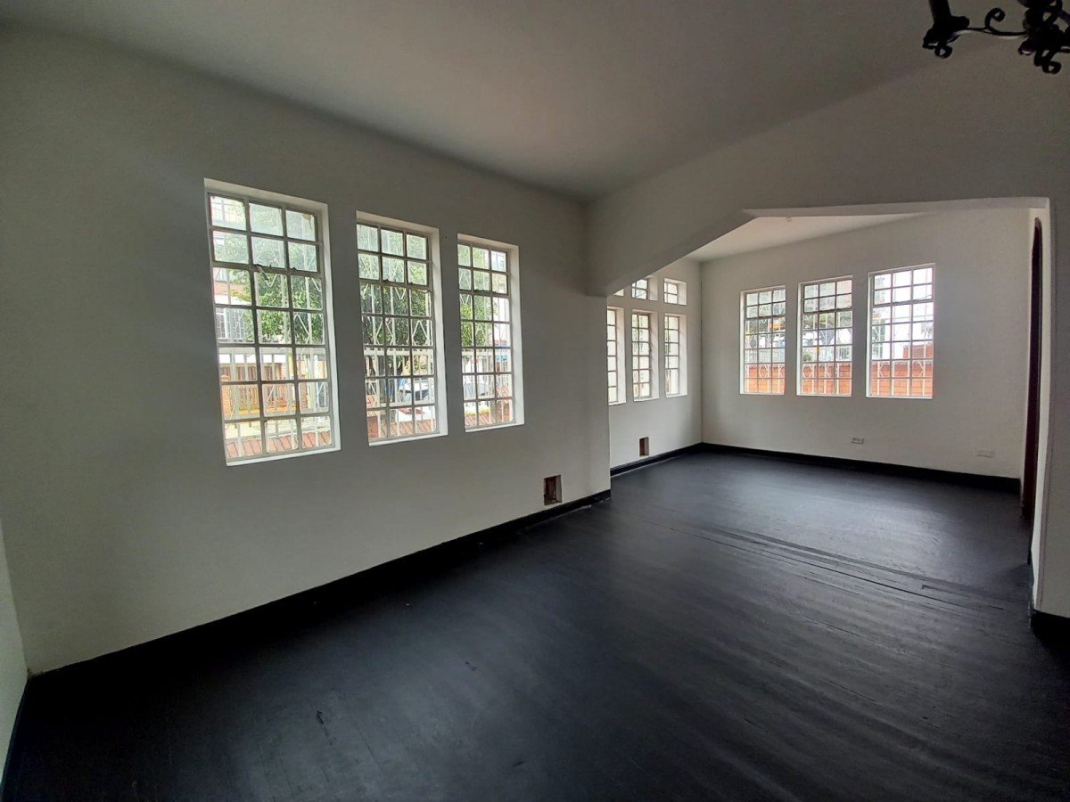 Casa En Arriendo - Marly, Bogota