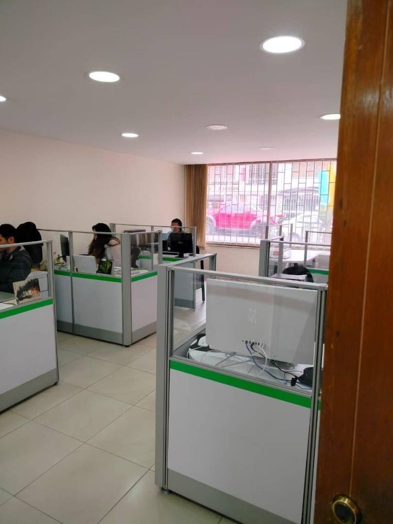 Casa En Arriendo - Lago Gaitan, Bogota