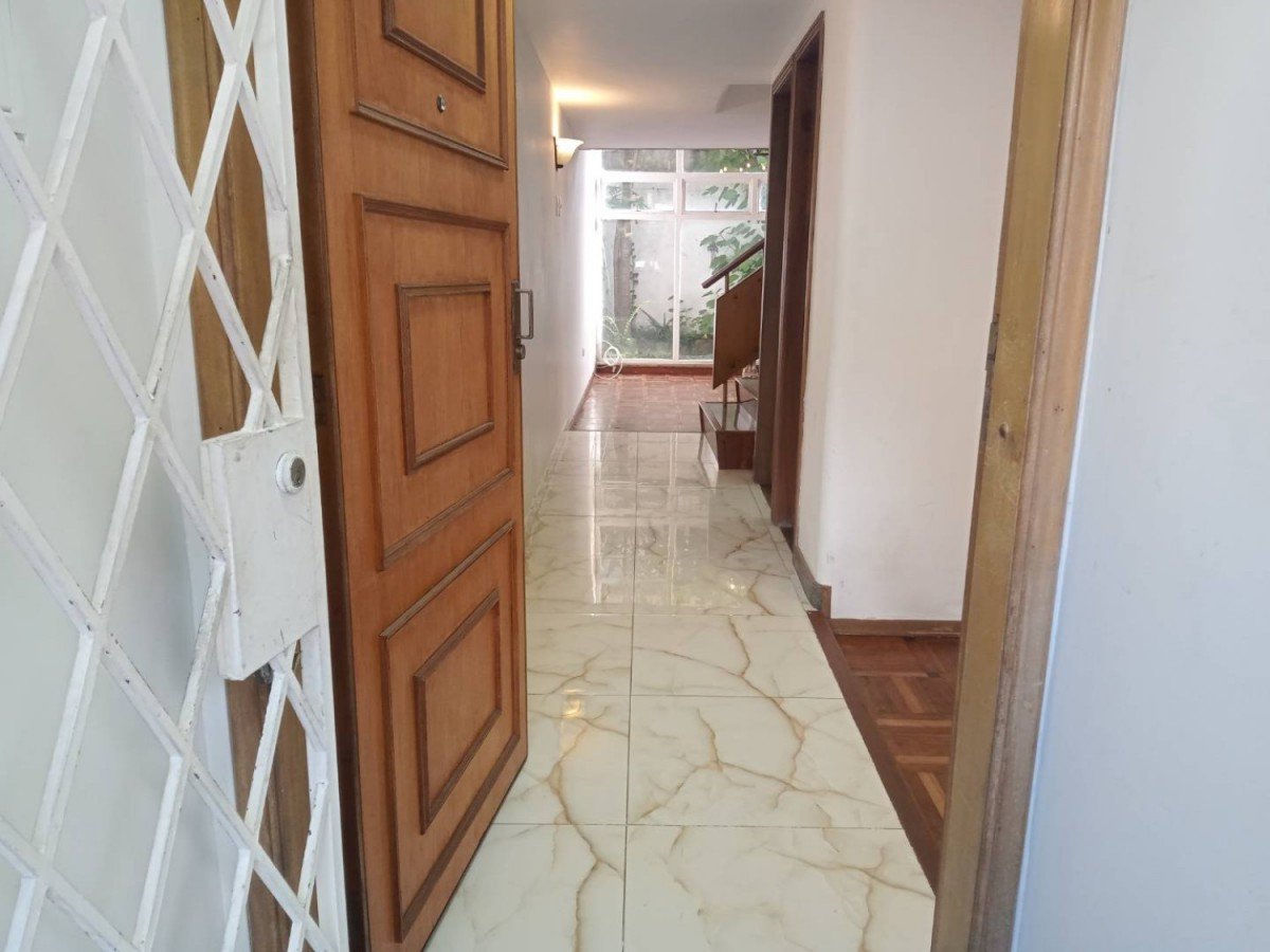 Casa En Arriendo - Los Rosales, Bogota