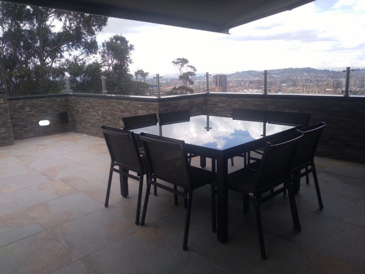 Casa En Arriendo - Bosque De Pinos, Bogota