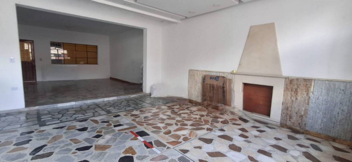 Casa En Arriendo - Prado Veraniego, Bogota