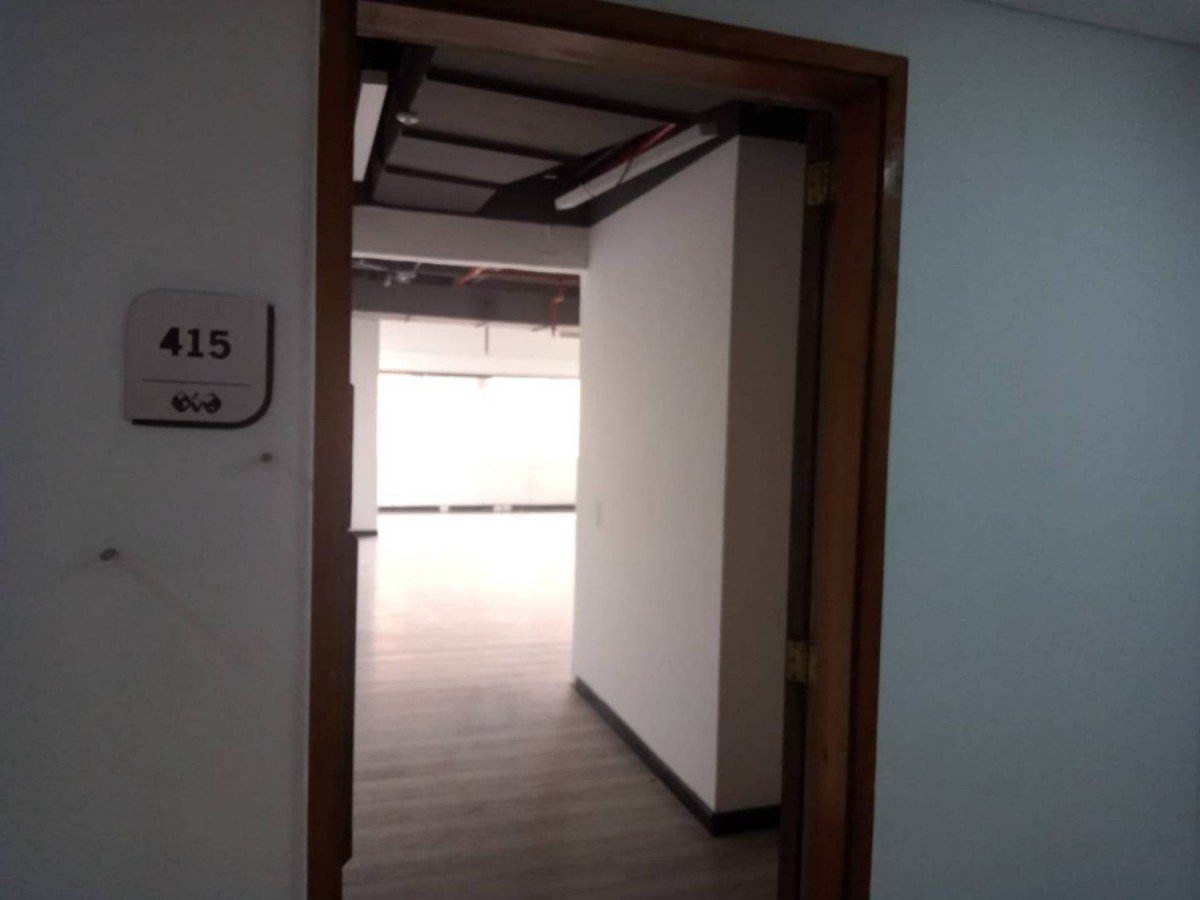 Oficina En Arriendo - Chico Navarra, Bogota