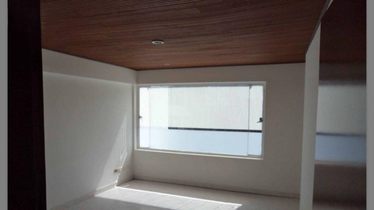 Casa En Arriendo - Santa Paula, Bogota