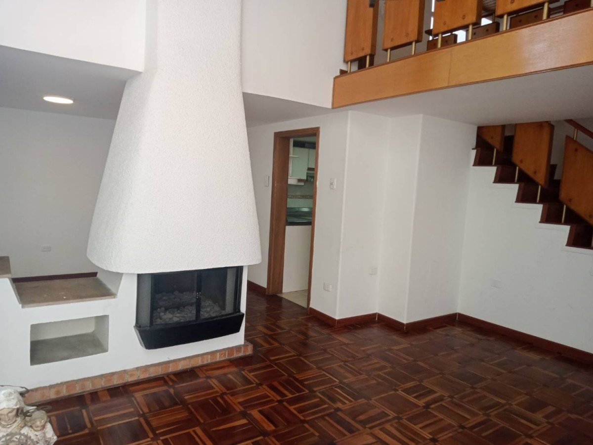 Casa En Arriendo - Los Rosales, Bogota