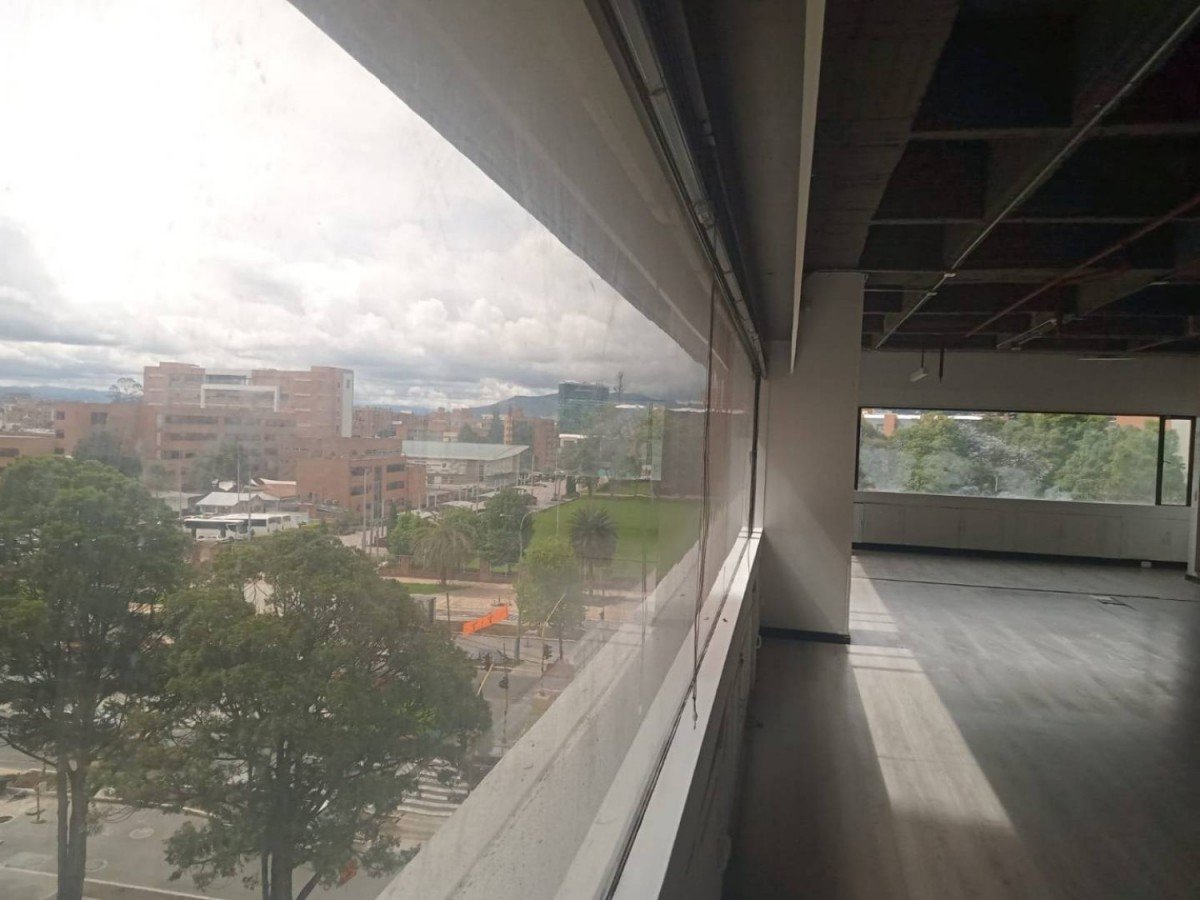 Oficina En Arriendo - Chico Navarra, Bogota