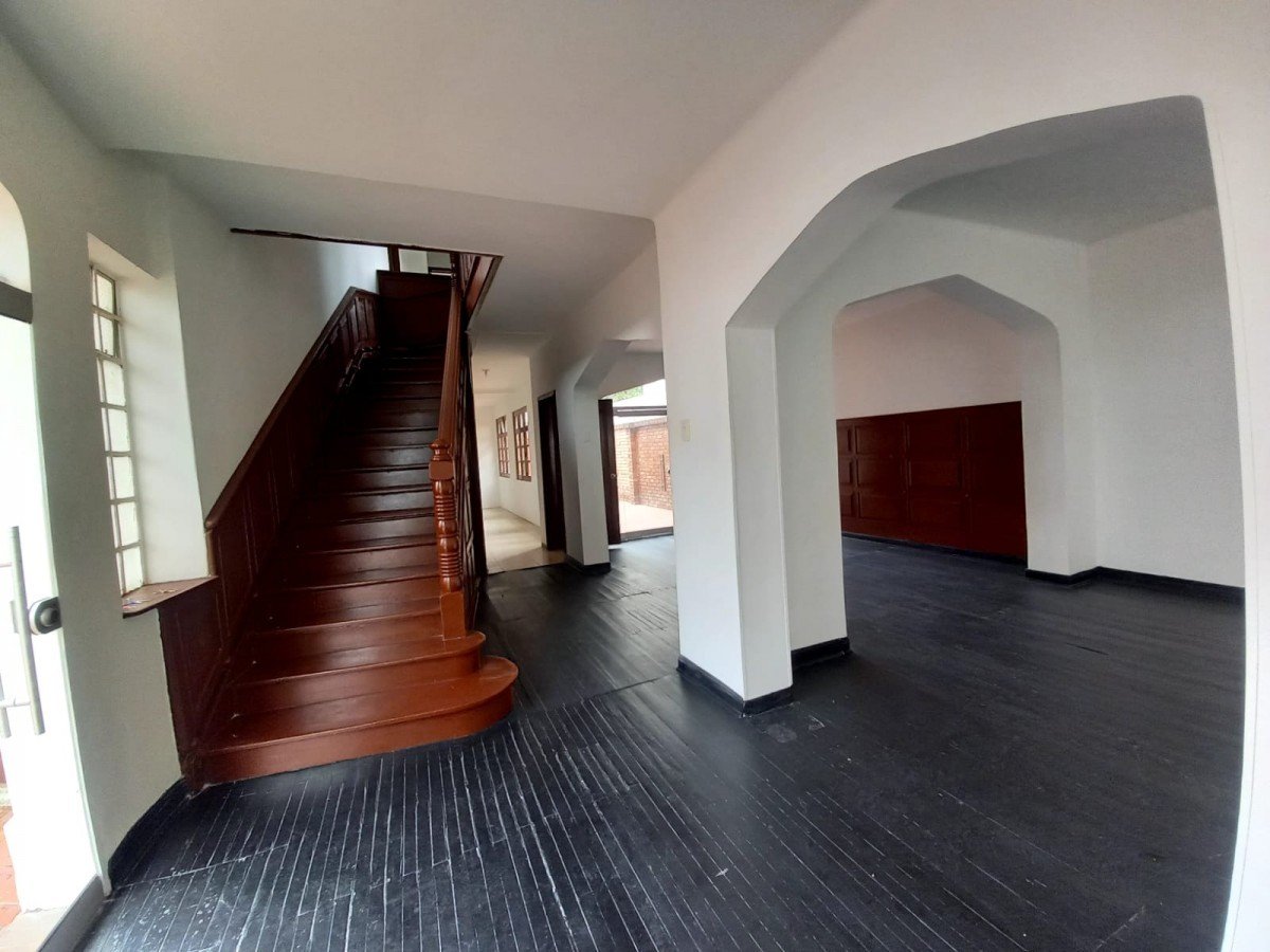 Casa En Arriendo - Marly, Bogota