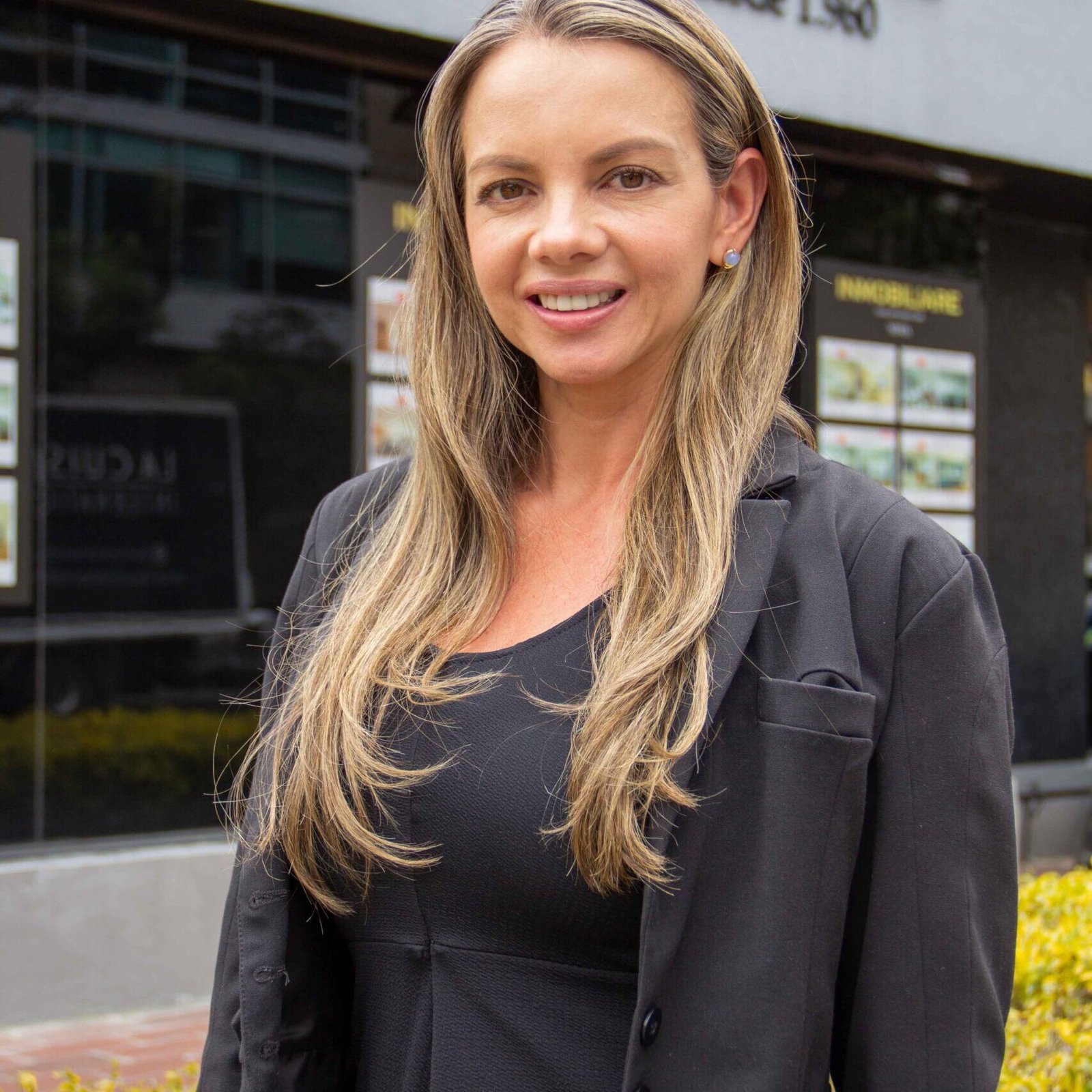 Monica Diaz V2_PW Monica Diaz V2_PW